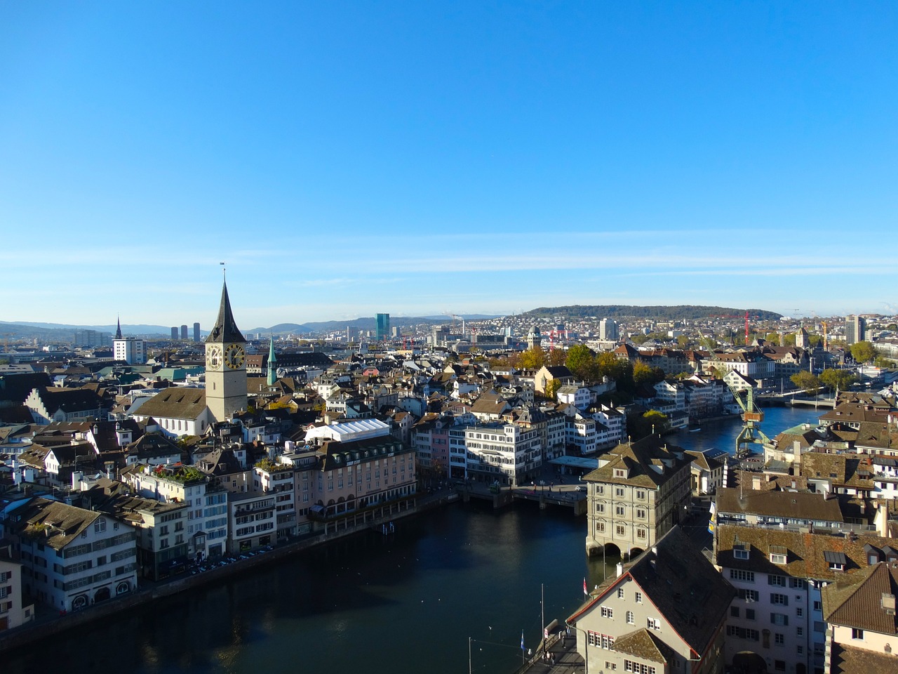 5 Lugares Incríveis para se Conhecer na Suíça